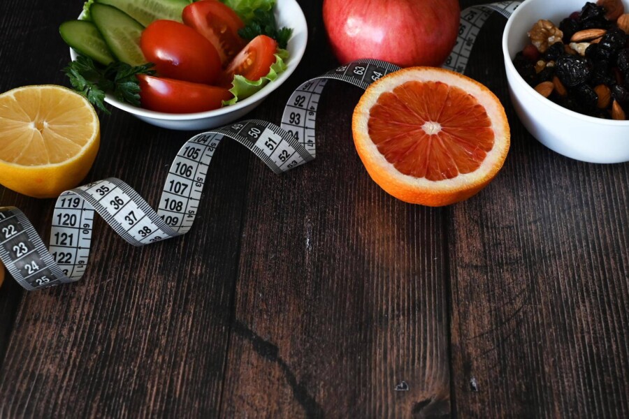 Dlaczego dieta redukcyjna jest popularnym wyborem wśród osób odchudzających się?