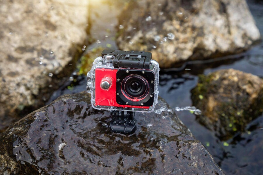 Olympus TG Tracker czy GoPro który sprzęt wybrać na wakacyjne przygody?