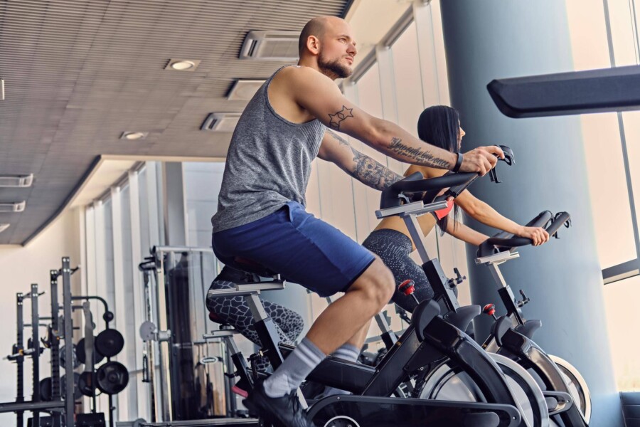 Rower stacjonarny jak ćwiczyć aby osiągnąć lepsze efekty?