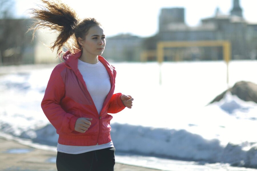Ile kalorii spalasz podczas 10 km biegu?